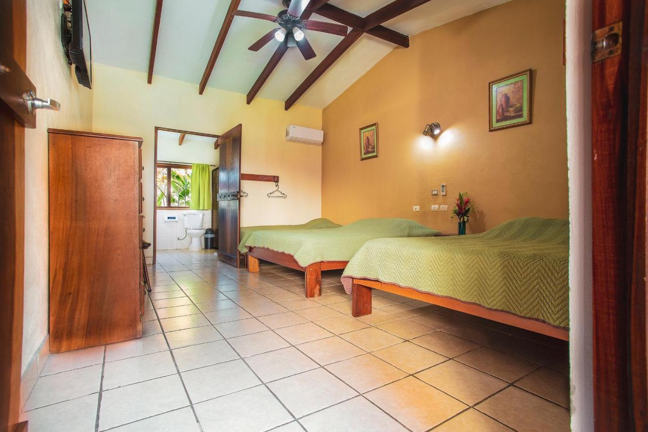 Hotel La Hacienda Quesada  Экстерьер фото