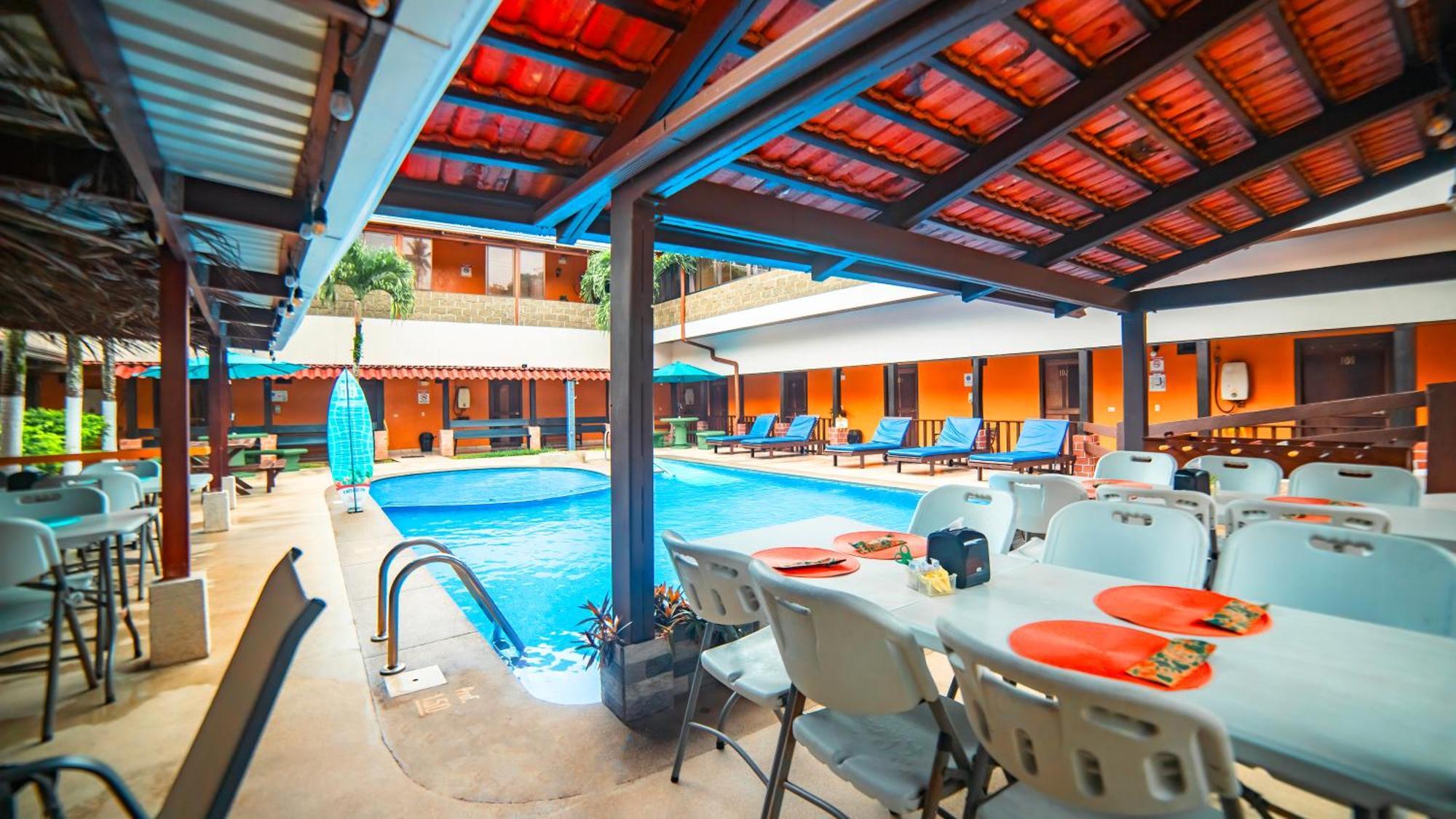 Hotel La Hacienda Quesada  Экстерьер фото